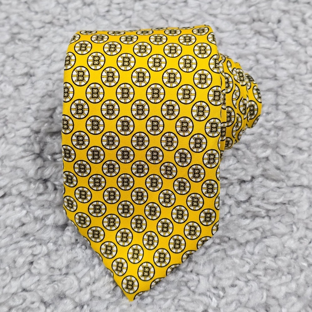 Vineyard Vines Mens Boston Bruins Silk Necktie Yellow NHL Preppy‎